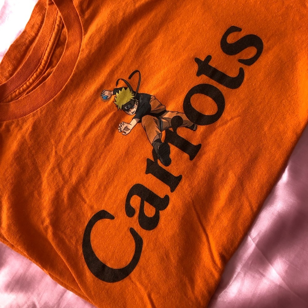 Naruto Carrots T-shirt Size M Unisex